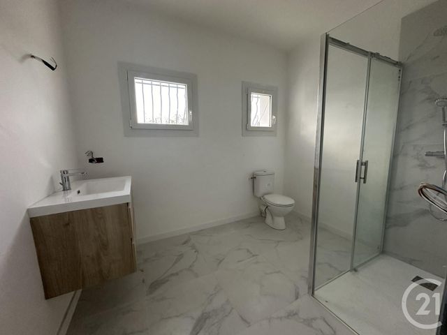 Appartement F4 à vendre - 4 pièces - 85.0 m2 - BRIGNOLES - 83 - PROVENCE-ALPES-COTE-D-AZUR - Century 21 Agence Vaubelle