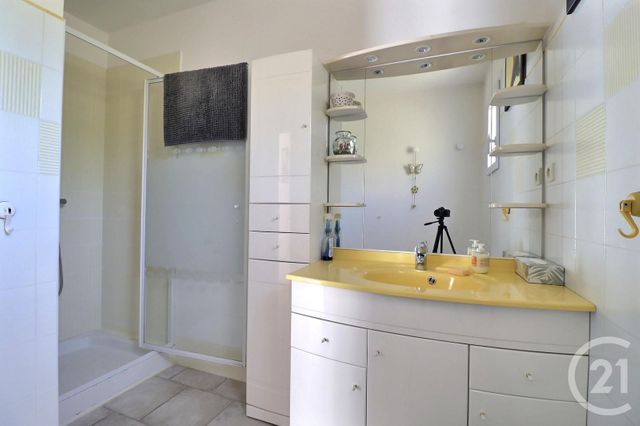 maison à vendre - 5 pièces - 151.1 m2 - BRIGNOLES - 83 - PROVENCE-ALPES-COTE-D-AZUR - Century 21 Agence Vaubelle