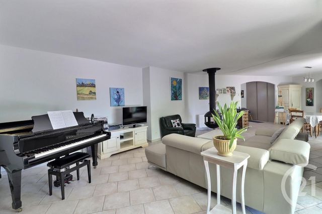 maison à vendre - 5 pièces - 151.1 m2 - BRIGNOLES - 83 - PROVENCE-ALPES-COTE-D-AZUR - Century 21 Agence Vaubelle