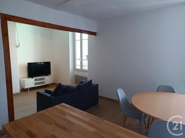 Appartement à vendre - 3 pièces - 68.8 m2 - BRIGNOLES - 83 - PROVENCE-ALPES-COTE-D-AZUR - Century 21 Agence Vaubelle