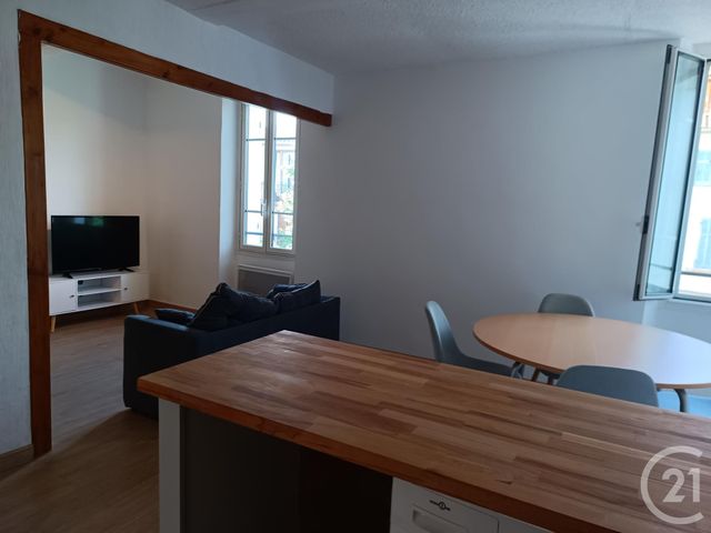 Appartement à vendre - 3 pièces - 68.8 m2 - BRIGNOLES - 83 - PROVENCE-ALPES-COTE-D-AZUR - Century 21 Agence Vaubelle