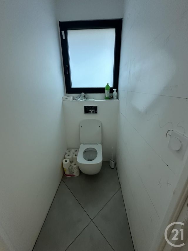 maison à vendre - 7 pièces - 168.34 m2 - LE VAL - 83 - PROVENCE-ALPES-COTE-D-AZUR - Century 21 Agence Vaubelle