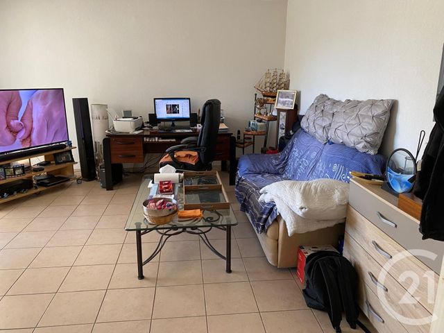 Appartement F2 à vendre - 2 pièces - 44.6 m2 - BRIGNOLES - 83 - PROVENCE-ALPES-COTE-D-AZUR - Century 21 Agence Vaubelle