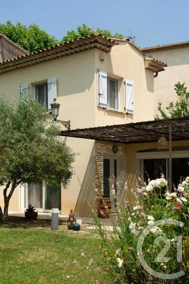 maison à vendre - 5 pièces - 173.0 m2 - CAMPS LA SOURCE - 83 - PROVENCE-ALPES-COTE-D-AZUR - Century 21 Agence Vaubelle