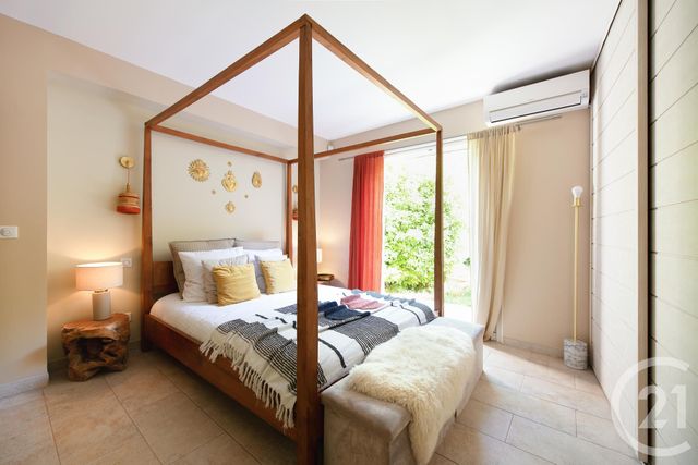 maison à vendre - 5 pièces - 173.0 m2 - CAMPS LA SOURCE - 83 - PROVENCE-ALPES-COTE-D-AZUR - Century 21 Agence Vaubelle