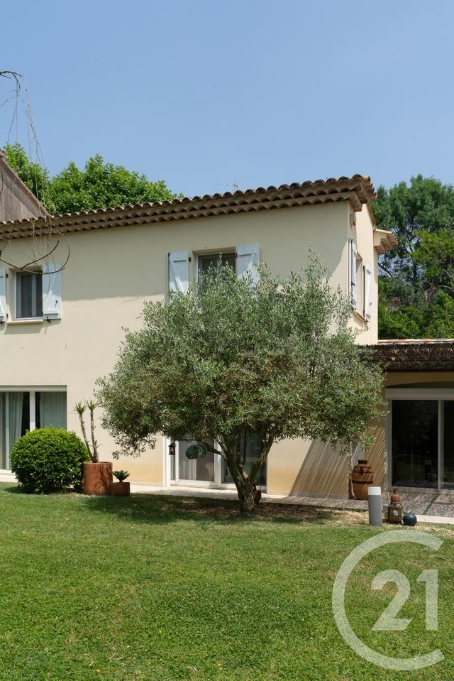 maison à vendre - 5 pièces - 173.0 m2 - CAMPS LA SOURCE - 83 - PROVENCE-ALPES-COTE-D-AZUR - Century 21 Agence Vaubelle