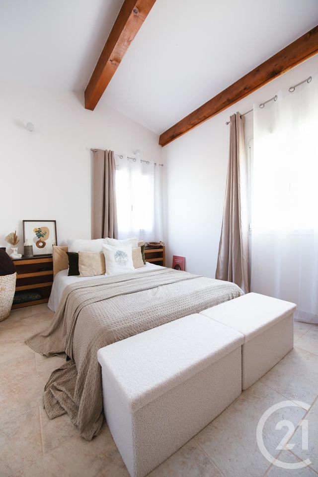 maison à vendre - 5 pièces - 173.0 m2 - CAMPS LA SOURCE - 83 - PROVENCE-ALPES-COTE-D-AZUR - Century 21 Agence Vaubelle