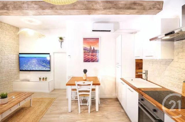 Appartement à vendre - 2 pièces - 30.08 m2 - BRIGNOLES - 83 - PROVENCE-ALPES-COTE-D-AZUR - Century 21 Agence Vaubelle