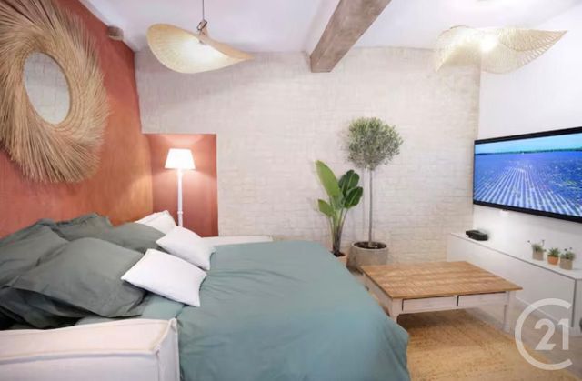 Appartement à vendre - 2 pièces - 30.08 m2 - BRIGNOLES - 83 - PROVENCE-ALPES-COTE-D-AZUR - Century 21 Agence Vaubelle