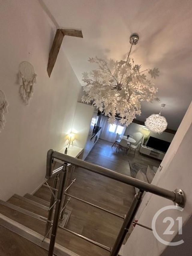 Appartement à vendre - 2 pièces - 36.86 m2 - BRIGNOLES - 83 - PROVENCE-ALPES-COTE-D-AZUR - Century 21 Agence Vaubelle