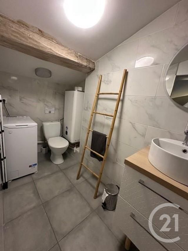 Appartement à vendre - 2 pièces - 36.86 m2 - BRIGNOLES - 83 - PROVENCE-ALPES-COTE-D-AZUR - Century 21 Agence Vaubelle