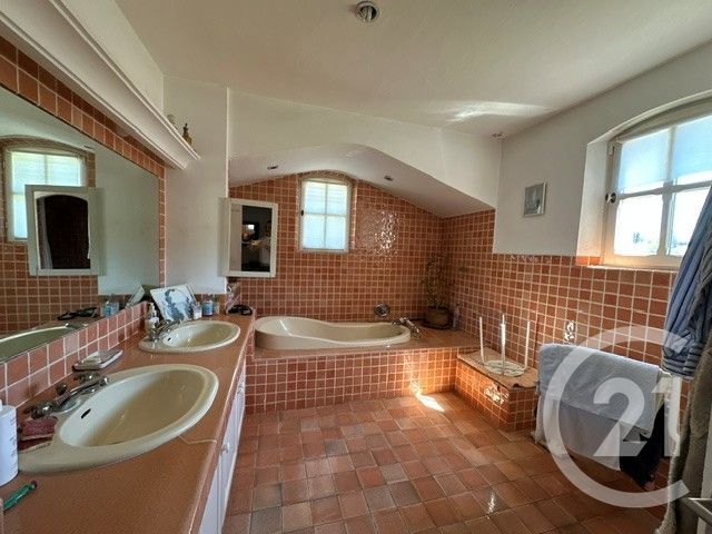 maison à vendre - 6 pièces - 207.0 m2 - CABASSE - 83 - PROVENCE-ALPES-COTE-D-AZUR - Century 21 Agence Vaubelle