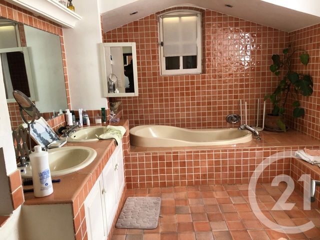 maison à vendre - 6 pièces - 207.0 m2 - CABASSE - 83 - PROVENCE-ALPES-COTE-D-AZUR - Century 21 Agence Vaubelle