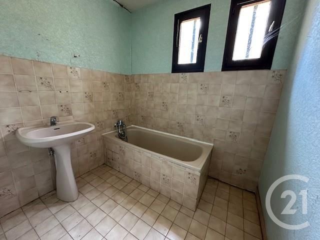 Afficher la photo en grand maison à vendre - 4 pièces - 102.0 m2 - LE VAL - 83 - PROVENCE-ALPES-COTE-D-AZUR - Century 21 Agence Vaubelle