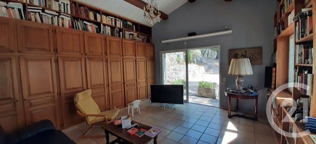 maison à vendre - 10 pièces - 225.0 m2 - PIGNANS - 83 - PROVENCE-ALPES-COTE-D-AZUR - Century 21 Agence Vaubelle