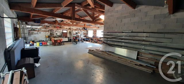 maison à vendre - 10 pièces - 225.0 m2 - PIGNANS - 83 - PROVENCE-ALPES-COTE-D-AZUR - Century 21 Agence Vaubelle