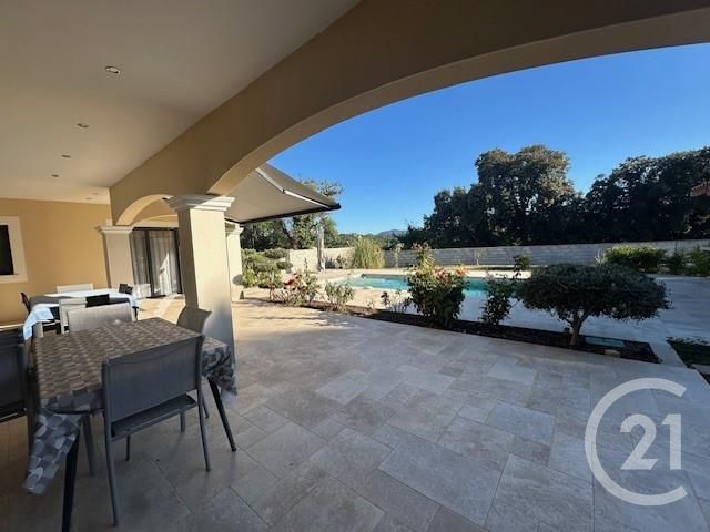 maison à vendre - 7 pièces - 212.0 m2 - BRIGNOLES - 83 - PROVENCE-ALPES-COTE-D-AZUR - Century 21 Agence Vaubelle