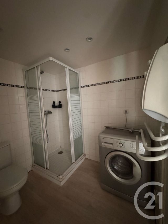 Appartement F2 bis à vendre - 2 pièces - 63.24 m2 - TOULON - 83 - PROVENCE-ALPES-COTE-D-AZUR - Century 21 Agence Vaubelle