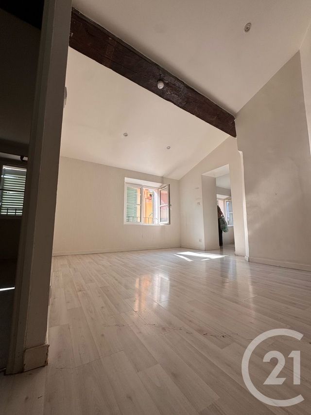 Appartement F2 bis à vendre - 2 pièces - 63.24 m2 - TOULON - 83 - PROVENCE-ALPES-COTE-D-AZUR - Century 21 Agence Vaubelle