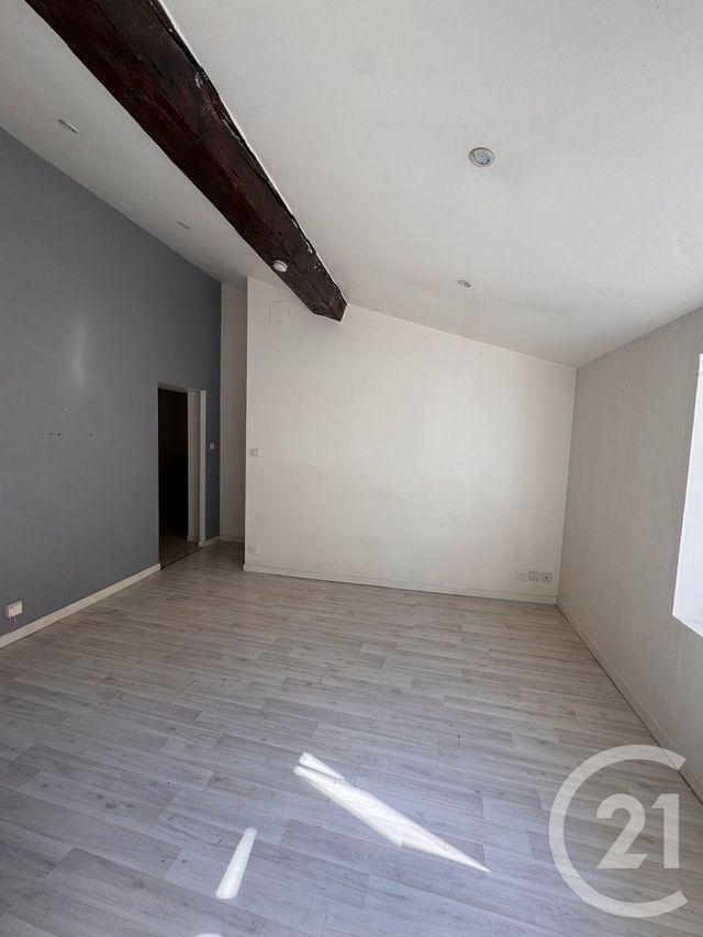 Appartement F2 bis à vendre - 2 pièces - 63.24 m2 - TOULON - 83 - PROVENCE-ALPES-COTE-D-AZUR - Century 21 Agence Vaubelle