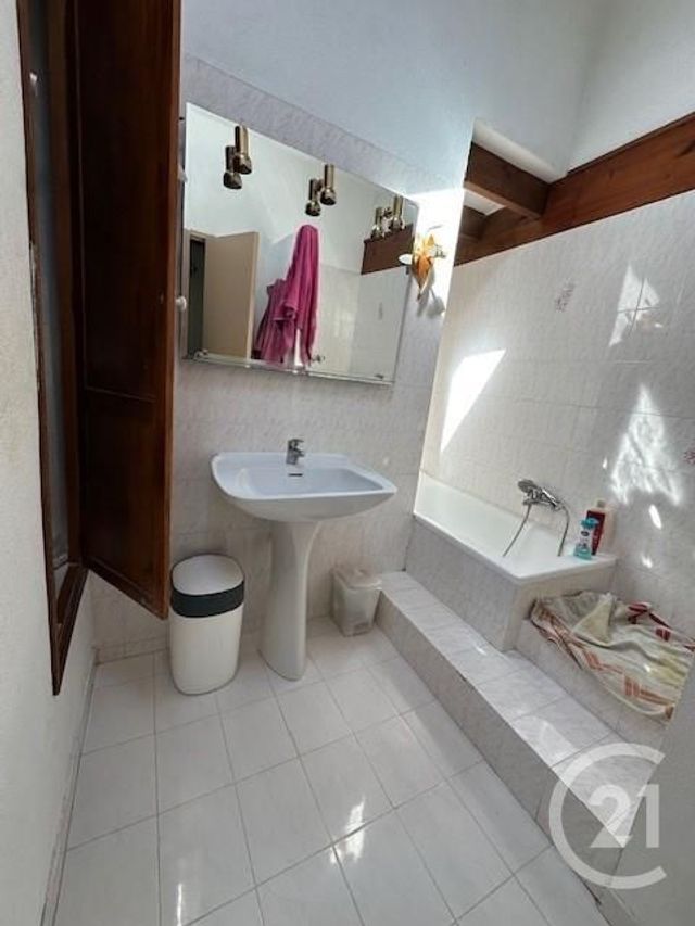 maison à vendre - 6 pièces - 104.0 m2 - LE VAL - 83 - PROVENCE-ALPES-COTE-D-AZUR - Century 21 Agence Vaubelle