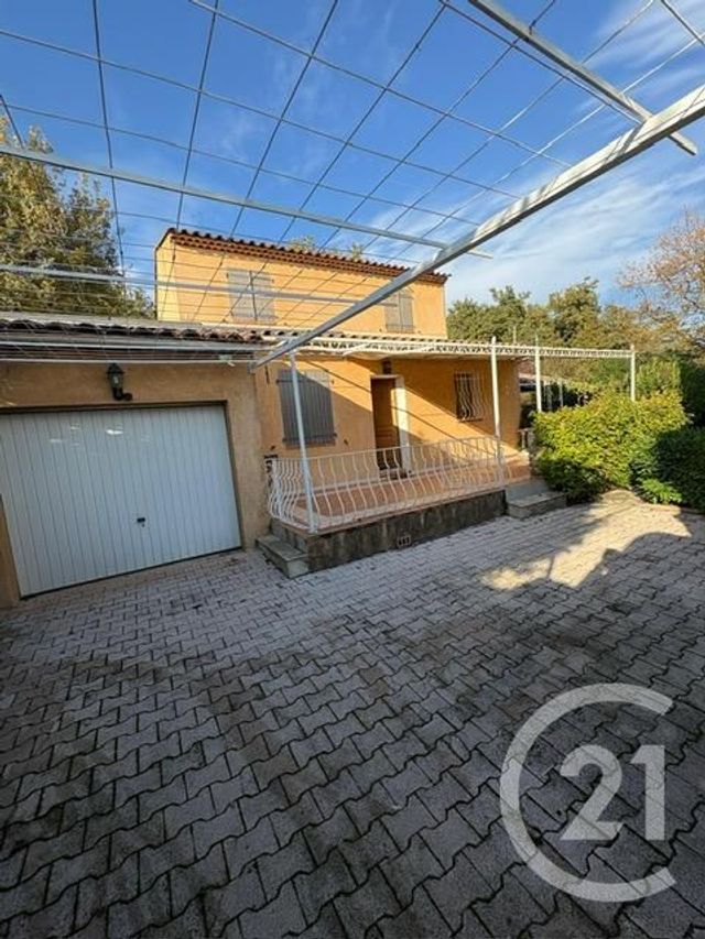 maison à vendre - 4 pièces - 88.0 m2 - BESSE SUR ISSOLE - 83 - PROVENCE-ALPES-COTE-D-AZUR - Century 21 Agence Vaubelle