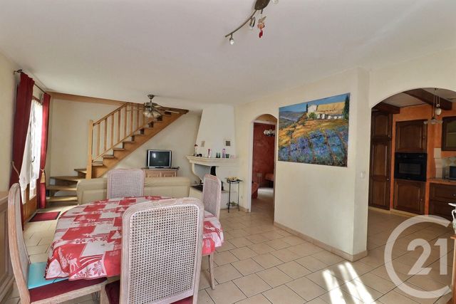 Afficher la photo en grand maison à vendre - 4 pièces - 88.0 m2 - BESSE SUR ISSOLE - 83 - PROVENCE-ALPES-COTE-D-AZUR - Century 21 Agence Vaubelle