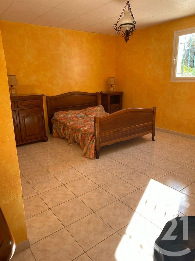 maison à vendre - 4 pièces - 140.0 m2 - BESSE SUR ISSOLE - 83 - PROVENCE-ALPES-COTE-D-AZUR - Century 21 Agence Vaubelle