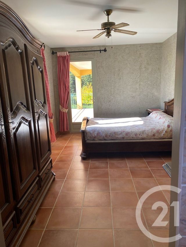 maison à vendre - 4 pièces - 140.0 m2 - BESSE SUR ISSOLE - 83 - PROVENCE-ALPES-COTE-D-AZUR - Century 21 Agence Vaubelle