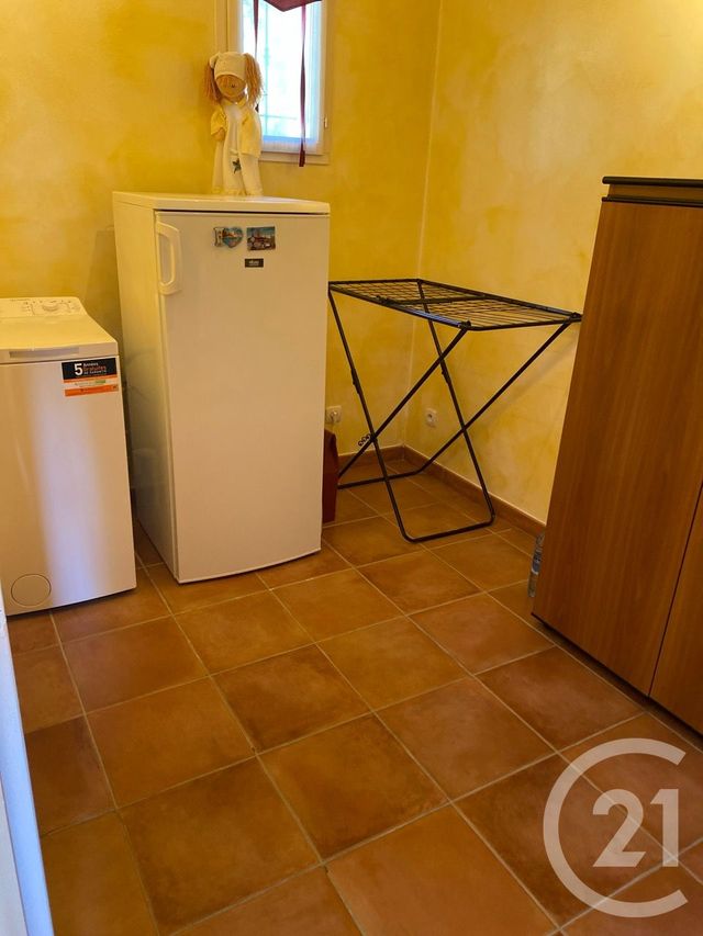 maison à vendre - 4 pièces - 140.0 m2 - BESSE SUR ISSOLE - 83 - PROVENCE-ALPES-COTE-D-AZUR - Century 21 Agence Vaubelle