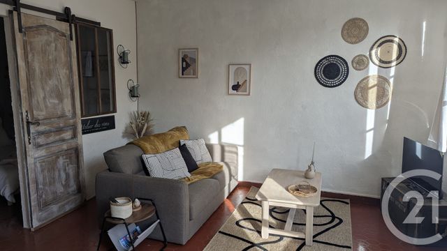 Appartement F1 à vendre - 1 pièce - 33.07 m2 - BRIGNOLES - 83 - PROVENCE-ALPES-COTE-D-AZUR - Century 21 Agence Vaubelle