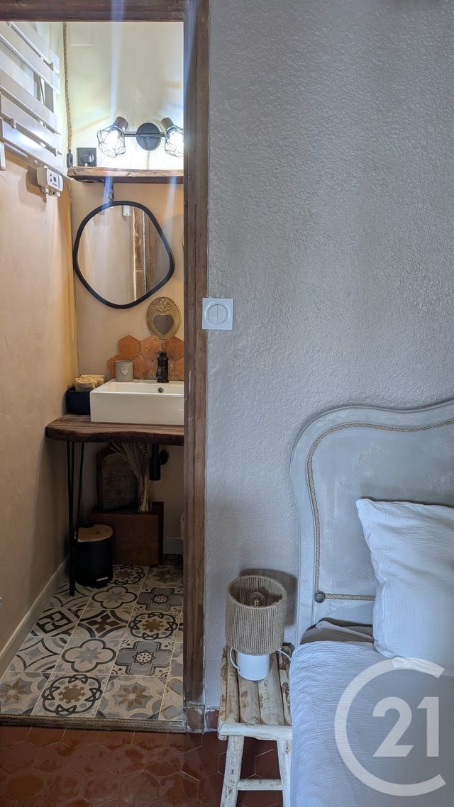 Appartement F1 à vendre - 1 pièce - 33.07 m2 - BRIGNOLES - 83 - PROVENCE-ALPES-COTE-D-AZUR - Century 21 Agence Vaubelle