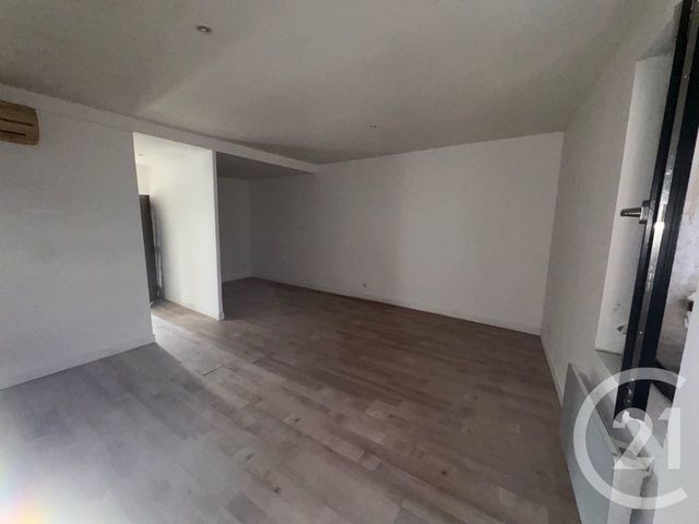 Appartement Duplex à vendre - 3 pièces - 95.33 m2 - BRIGNOLES - 83 - PROVENCE-ALPES-COTE-D-AZUR - Century 21 Agence Vaubelle