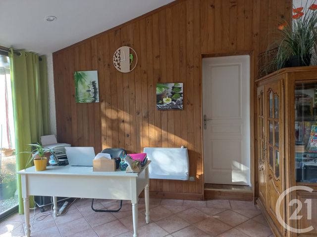 maison à vendre - 7 pièces - 240.0 m2 - BARJOLS - 83 - PROVENCE-ALPES-COTE-D-AZUR - Century 21 Agence Vaubelle