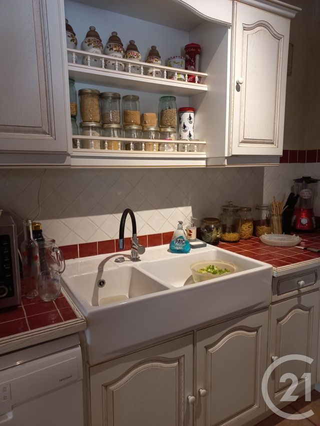 maison à vendre - 7 pièces - 240.0 m2 - BARJOLS - 83 - PROVENCE-ALPES-COTE-D-AZUR - Century 21 Agence Vaubelle