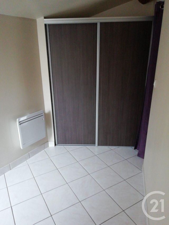 Appartement à vendre - 2 pièces - 32.87 m2 - LE VAL - 83 - PROVENCE-ALPES-COTE-D-AZUR - Century 21 Agence Vaubelle