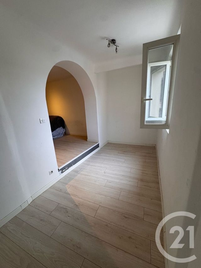 maison à vendre - 3 pièces - 139.79 m2 - BRIGNOLES - 83 - PROVENCE-ALPES-COTE-D-AZUR - Century 21 Agence Vaubelle