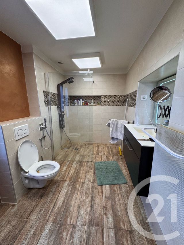 maison à vendre - 3 pièces - 139.79 m2 - BRIGNOLES - 83 - PROVENCE-ALPES-COTE-D-AZUR - Century 21 Agence Vaubelle