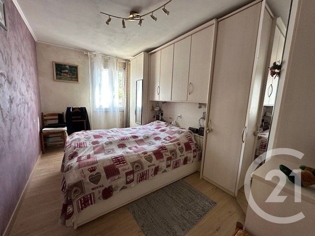 maison à vendre - 4 pièces - 80.0 m2 - LE VAL - 83 - PROVENCE-ALPES-COTE-D-AZUR - Century 21 Agence Vaubelle