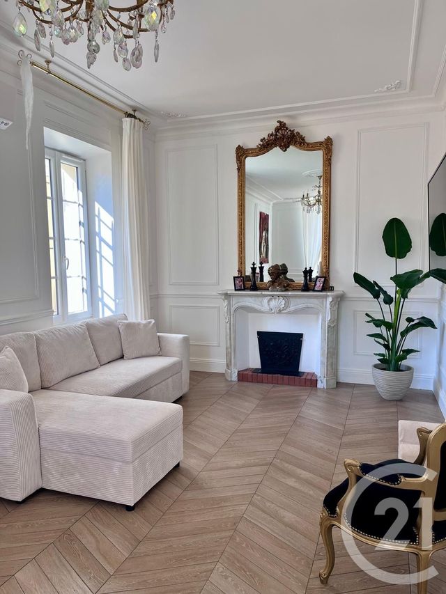 maison à vendre - 6 pièces - 169.0 m2 - LE VAL - 83 - PROVENCE-ALPES-COTE-D-AZUR - Century 21 Agence Vaubelle