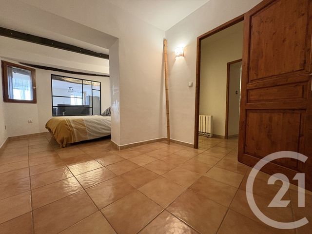 Appartement T2 à vendre - 2 pièces - 55.93 m2 - BRIGNOLES - 83 - PROVENCE-ALPES-COTE-D-AZUR - Century 21 Agence Vaubelle