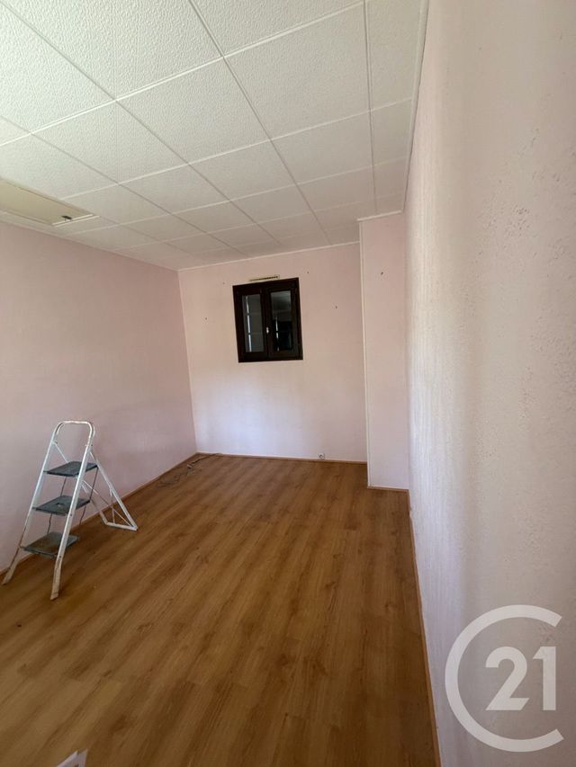 maison à vendre - 6 pièces - 105.0 m2 - GAREOULT - 83 - PROVENCE-ALPES-COTE-D-AZUR - Century 21 Agence Vaubelle