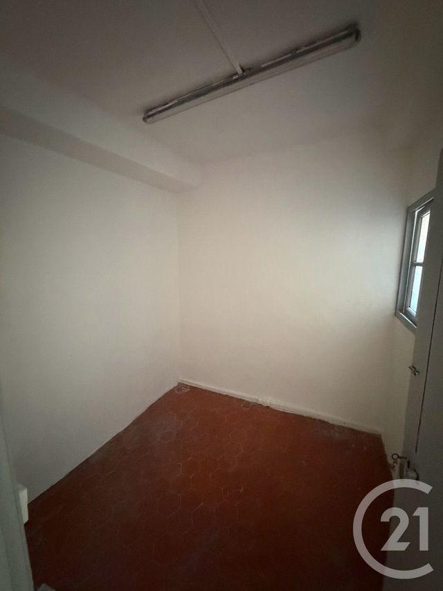 maison à vendre - 5 pièces - 150.66 m2 - MONTFORT SUR ARGENS - 83 - PROVENCE-ALPES-COTE-D-AZUR - Century 21 Agence Vaubelle