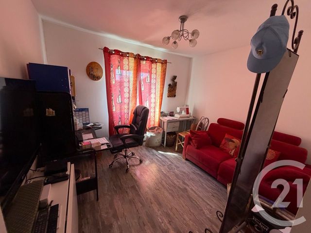 maison à vendre - 4 pièces - 135.0 m2 - STE ANASTASIE SUR ISSOLE - 83 - PROVENCE-ALPES-COTE-D-AZUR - Century 21 Agence Vaubelle