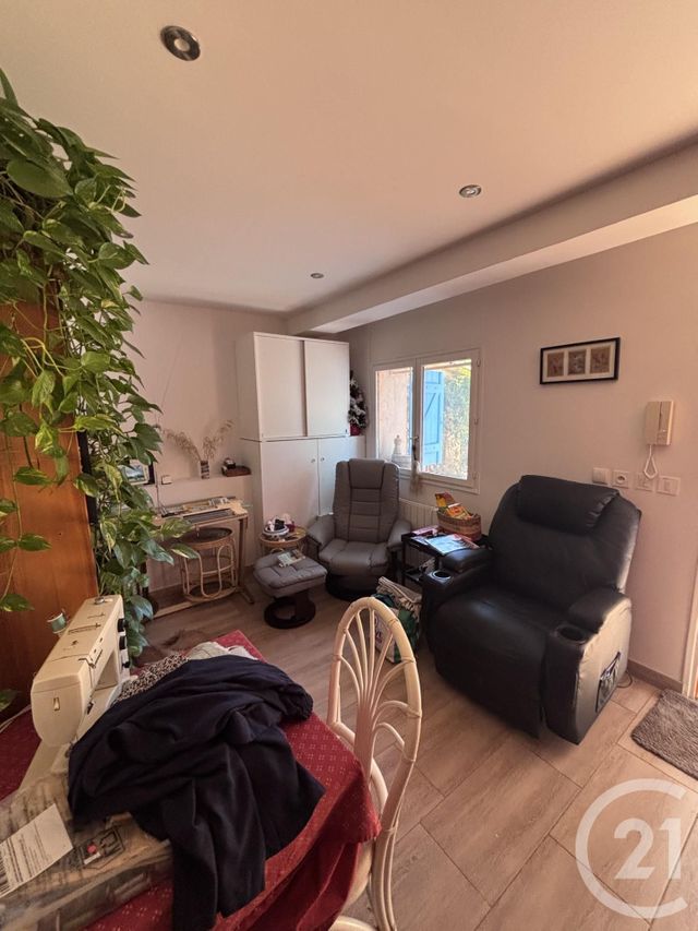 maison à vendre - 5 pièces - 90.0 m2 - CAMPS LA SOURCE - 83 - PROVENCE-ALPES-COTE-D-AZUR - Century 21 Agence Vaubelle