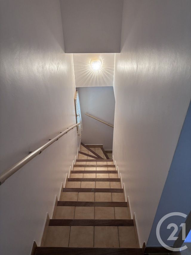 maison à vendre - 5 pièces - 90.0 m2 - CAMPS LA SOURCE - 83 - PROVENCE-ALPES-COTE-D-AZUR - Century 21 Agence Vaubelle
