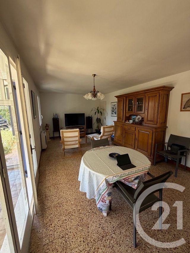 maison à vendre - 4 pièces - 88.67 m2 - LE VAL - 83 - PROVENCE-ALPES-COTE-D-AZUR - Century 21 Agence Vaubelle
