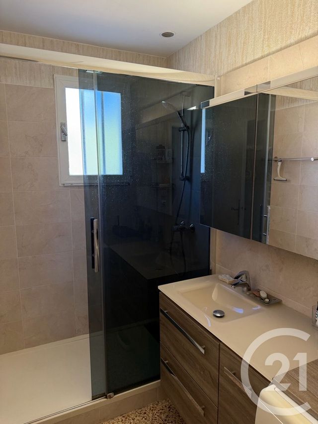 maison à vendre - 4 pièces - 88.67 m2 - LE VAL - 83 - PROVENCE-ALPES-COTE-D-AZUR - Century 21 Agence Vaubelle