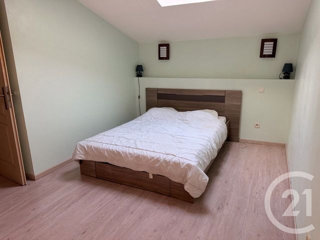 Appartement F3 à vendre - 2 pièces - 44.3 m2 - BRIGNOLES - 83 - PROVENCE-ALPES-COTE-D-AZUR - Century 21 Agence Vaubelle